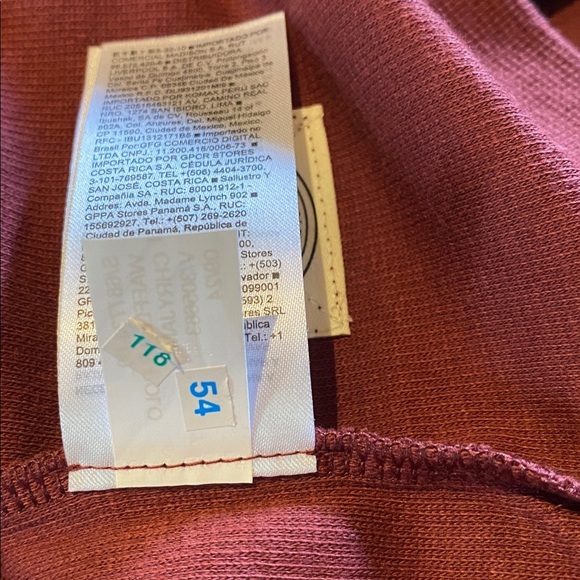 Banana Republic Waffle Knit L/S Polo Cherry Jam Fall 2024 Medium NWOT - Picture 10 of 12